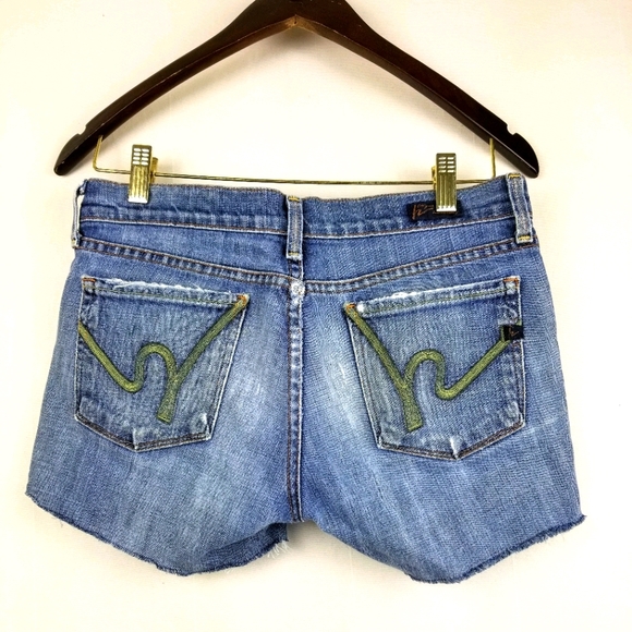 Citizens Of Humanity Boho Distressed Jean Shorts - Picture 6 of 11